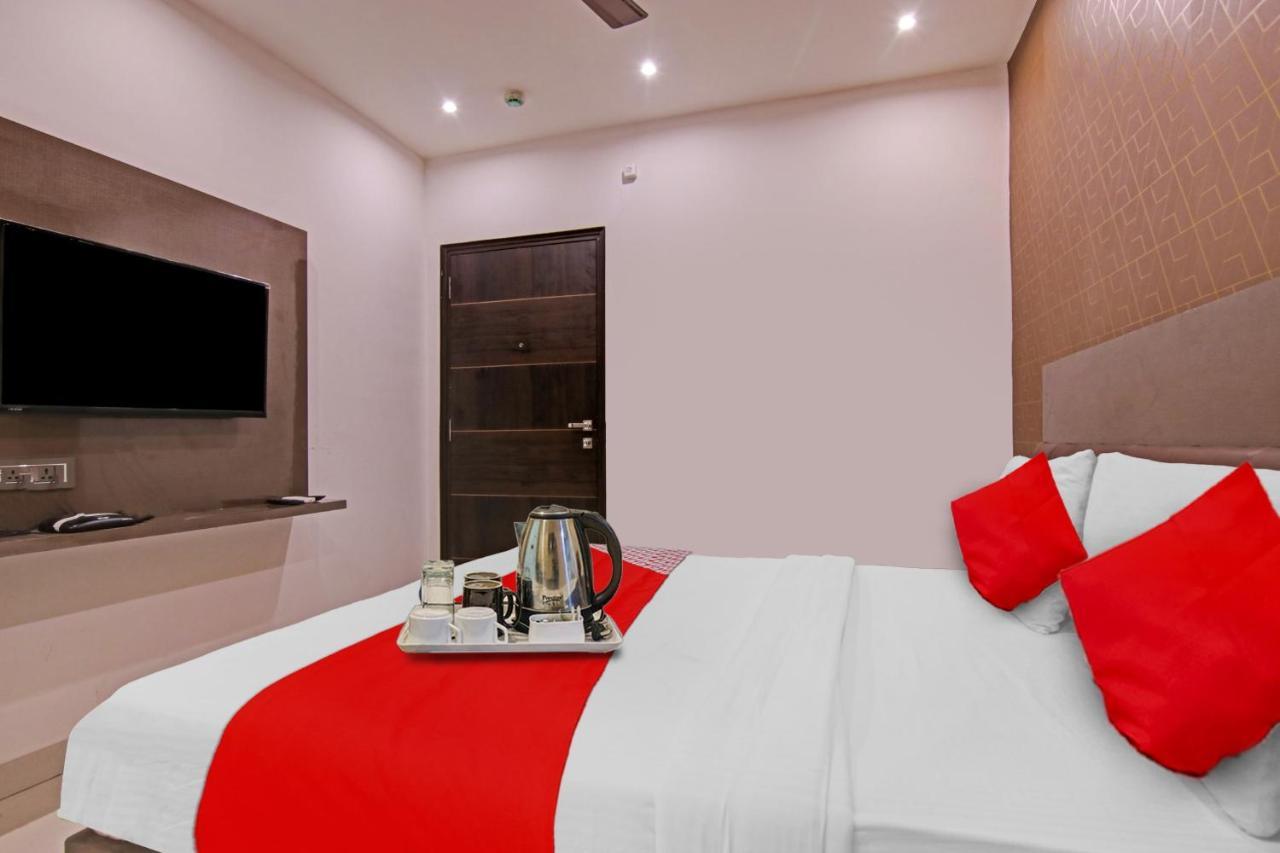 Hotel 19 West Νέο Δελχί Εξωτερικό φωτογραφία