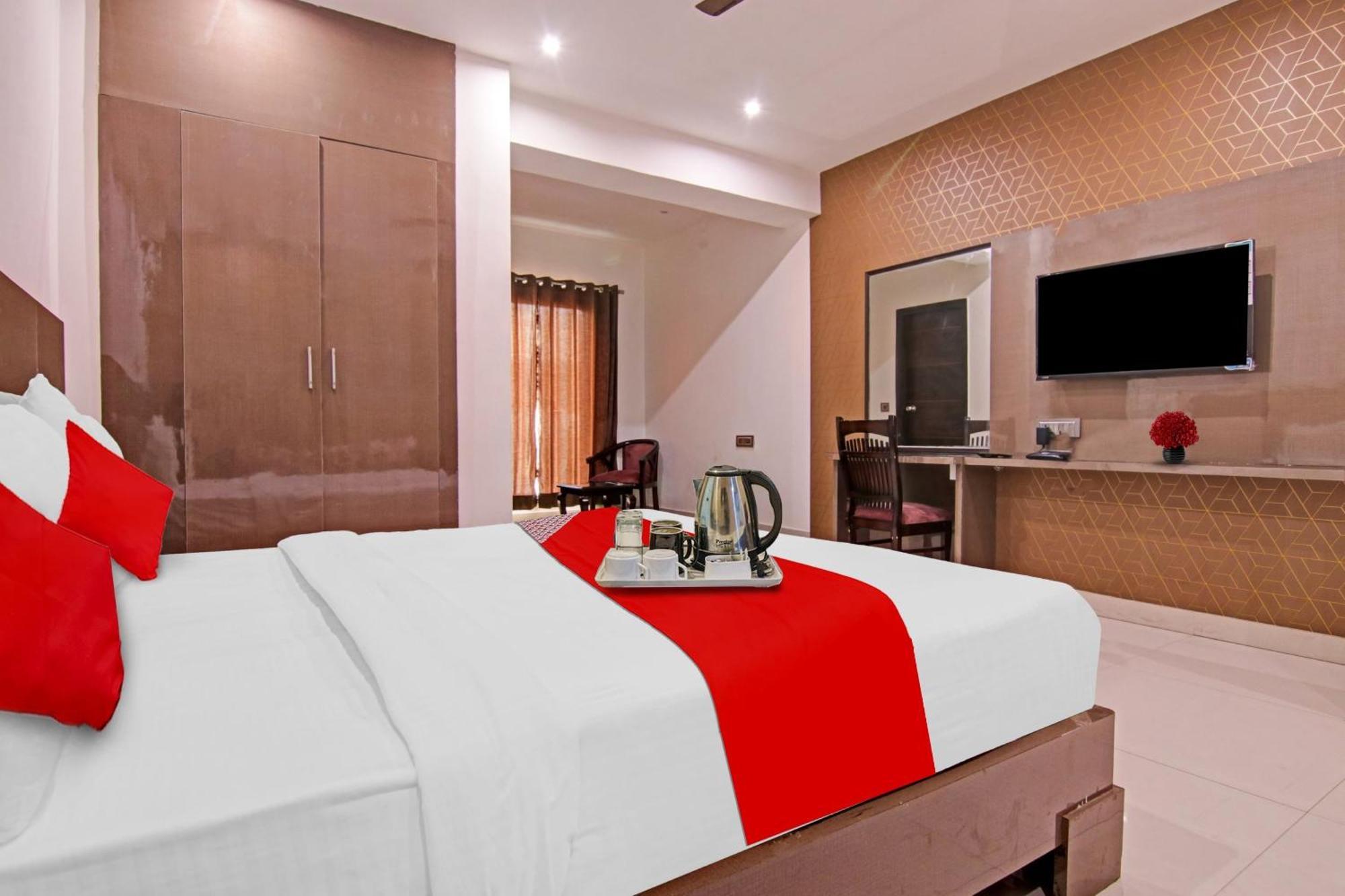Hotel 19 West Νέο Δελχί Εξωτερικό φωτογραφία